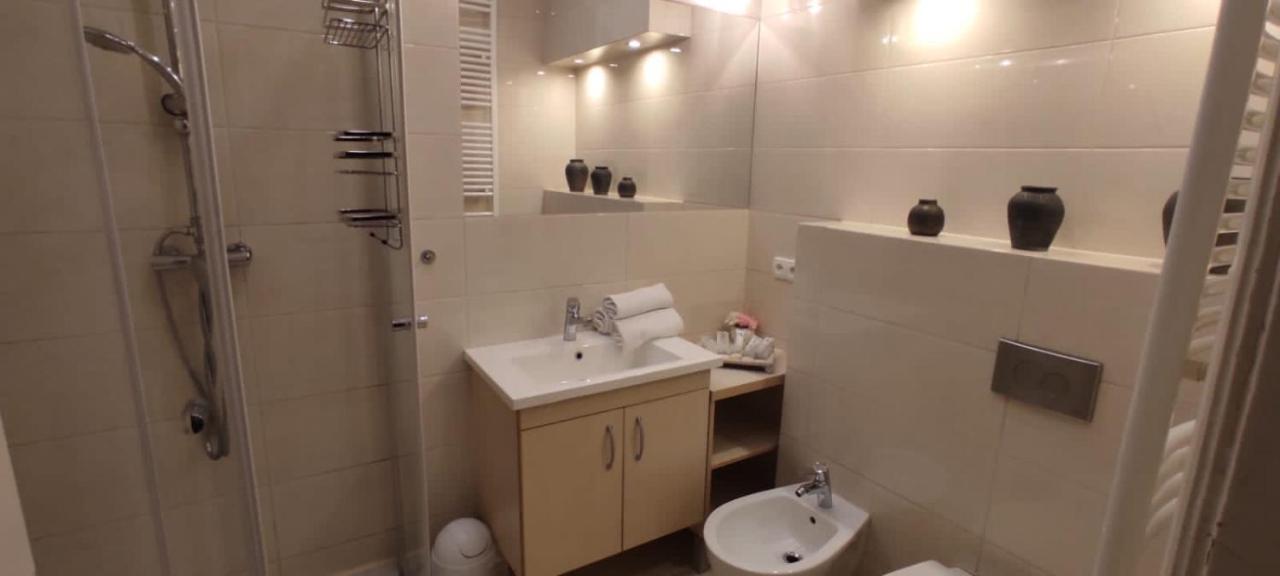 Apartment Swietego Tomasza Krasków Εξωτερικό φωτογραφία