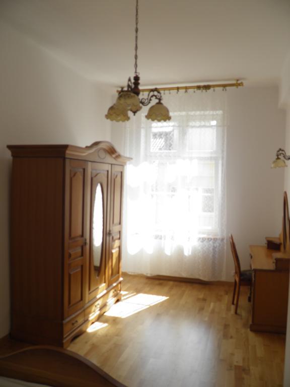 Apartment Swietego Tomasza Krasków Εξωτερικό φωτογραφία